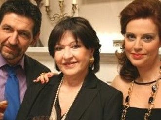 Γ. Σκιαδαρέσης: Tο Studio ATA δεν πληρώνει τους ηθοποιούς αλλά και το συνεργείο, γιατί το κανάλι χρωστάει πολλά χρήματα στην παραγωγή.