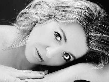 Έλενα Αγγελοπούλου: Η “εναλλακτική” και “μεταμοντέρνα” Ελένη Ζαφειρίου