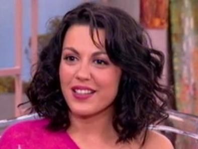 Άννα Μενενάκου: “Οι άντρες είναι παιδιά που θέλουν σημασία”