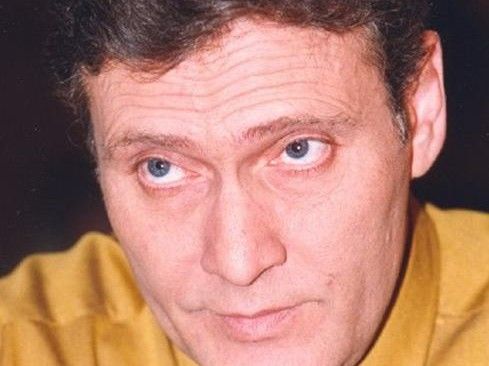 Δείτε πως είναι σήμερα ο Αλμπέρτο Εσκενάζυ