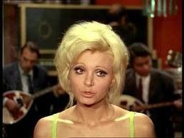 Δείτε πως είναι σήμερα η Νέλλη Γκίνη