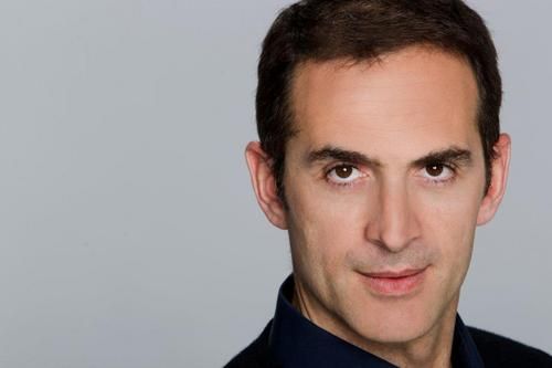 Κώστας Κρομμύδας: Τι σχέση έχει με τον Μάκη Παντζόπουλο;