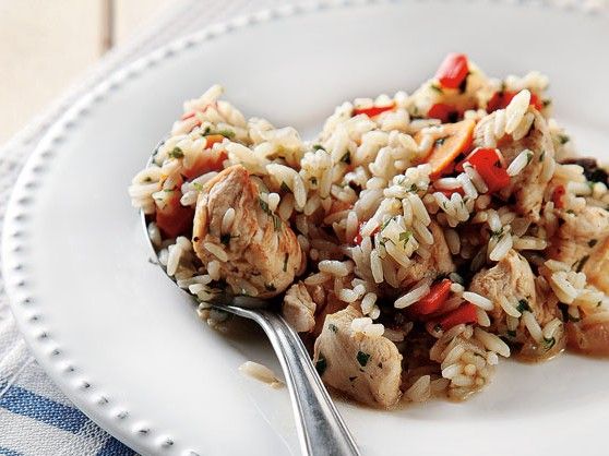 Πιλάφι με κοτόπουλο και καρότα από την Αργυρώ Μπαρμπαρίγου