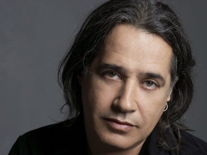 Παντελής Θαλασσινός: “Ο γάμος είναι αγώνας”