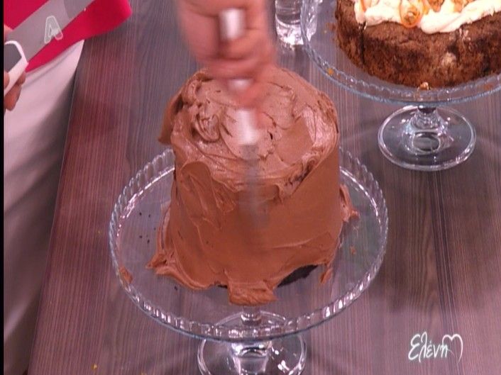 Αμερικάνικο κέικ σοκολάτας από τον Βασίλη Καλλίδη-Video