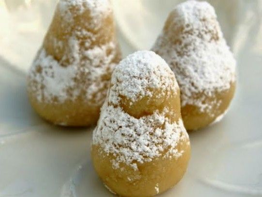 Αμυγδαλωτά του Αιγαίου από τον Ηλία Μαμαλάκη