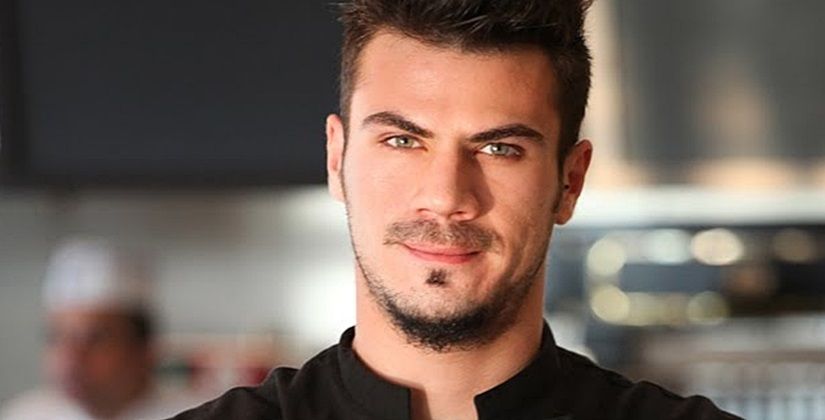 Στράτσι με λιαστή ντομάτα, σπανάκι και κρέμα γάλακτος από τον Άκη Πετρετζίκη