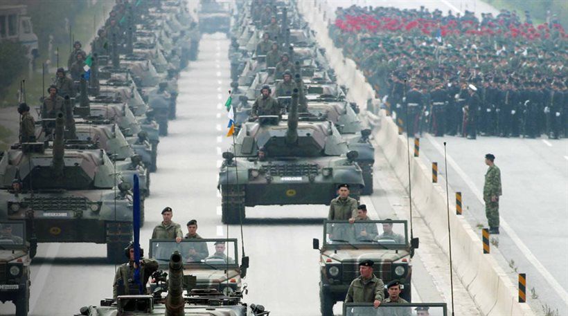 Καιρός – Μαρουσάκης: Παρέλαση με κοντομάνικα – Πότε έρχεται κακοκαιρία εξπρές