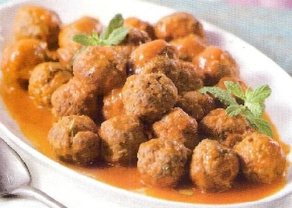 Κεφτεδάκια με σάλτσα από τον Ηλία Μαμαλάκη