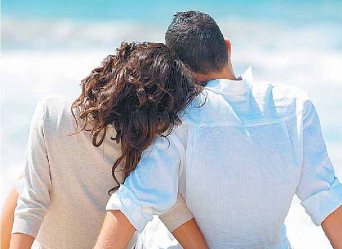 5 άντρες απαντούν στις ερωτήσεις που θα ήθελες να κάνεις στον σύντροφό σου αλλά ντρέπεσαι!