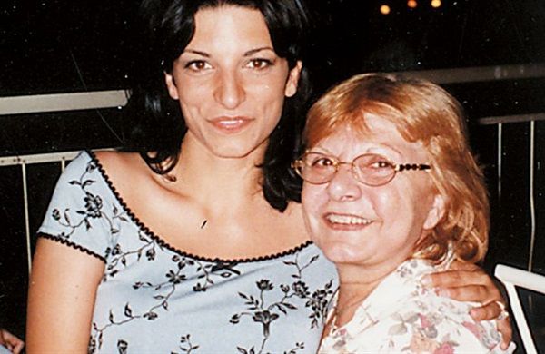 Αθηνά Ρηγοπούλου:Η συγκινητική εξομολόγηση για την μητέρα της Τζένη Βάνου