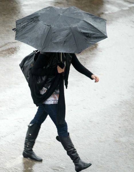 Καιρός – Μαρουσάκης: Ποιες περιοχές θα «χτυπήσει» η κακοκαιρία Barbara -Τι ώρα θα βρέξει στην Αττική