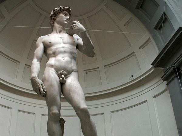 Καταρρέει ο Δαβίδ του Μιχαήλ Αγγελου