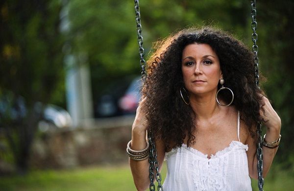 Κατερίνα Βρανά: “Είχα την ανασφάλεια αν θεωρούμαι ακόμα σέξι στο αμαξίδιο”