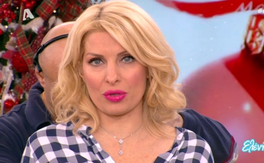 Ελένη Μενεγάκη: Γιατί άλλαξε ρούχα την ώρα της εκπομπής της; (Video)