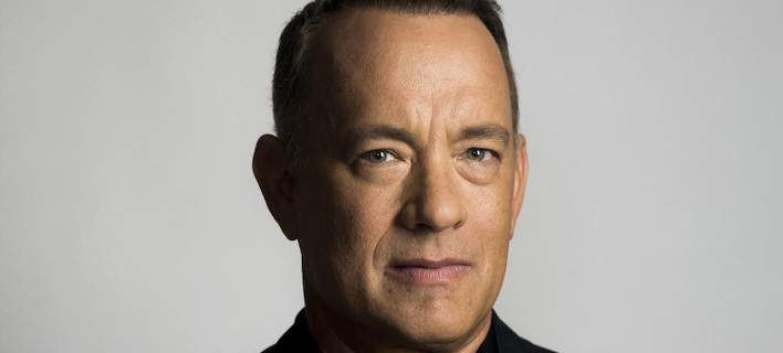 Τoμ Χανκς: Όταν έκανε τον αχθοφόρο της Σερ – Η απίστευτη ιστορία από το παρελθόν