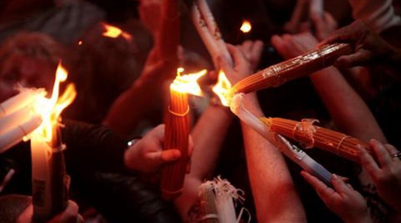 Πάσχα: Πώς θα φτάσει το Άγιο Φως στην Ελλάδα εν μέσω συγκρούσεων – Πόλη-«φάντασμα» η Ιερουσαλήμ