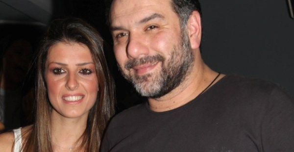 Κατερίνα Κόκλα: Δείτε την όμορφη σύντροφο του Γρηγόρη Αρναούτογλου με το μαγιό της και χωρίς ίχνος μακιγιάζ