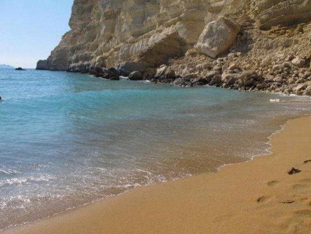 Ηράκλειο: Συνελήφθησαν οι γονείς του 7χρονου που πνίγηκε στη θάλασσα του Μαδέ