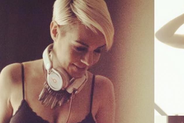 Δείτε την sexy φωτογραφία που ανέβασε η Ράνια Κωστάκη!