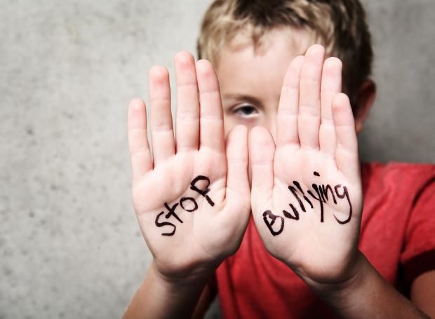 Άγριο bullying σε μαθητή Δημοτικού – «Βρωμάς, τι αηδίες είναι αυτές που φοράς»