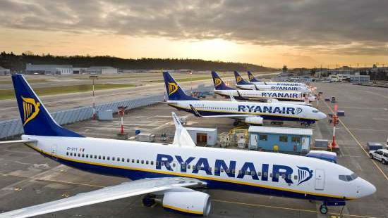 Νέα Cyber Monday προσφορά από την Ryanair σε 10 εκατομμύρια εισιτήρια για Ευρώπη!