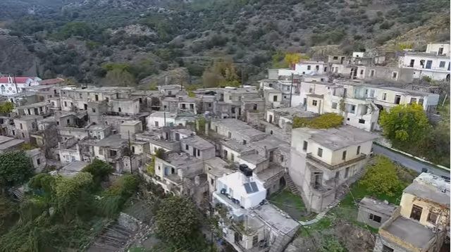 Καλάμι: Tο χωριό – φάντασμα της Κρήτης σε video που κόβει την ανάσα