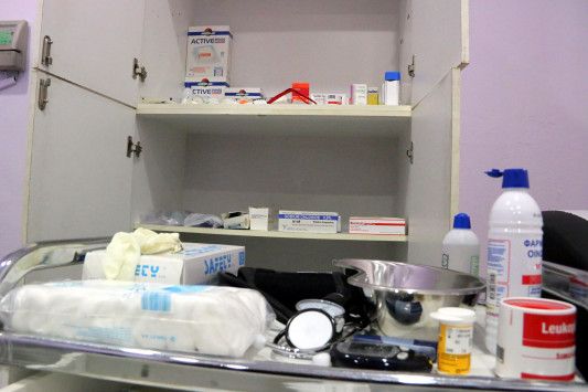 Λήμνος: 87χρονος επιτέθηκε άγρια σε ιατρικό προσωπικό – «Από τύχη ζει μία γιατρός» λέει ο Γιαννάκος