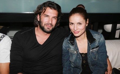 Κορίνα Στεργιάδου: Είδε τον σύζυγό της, Αντώνη Βλοντάκη, στο θέατρο!