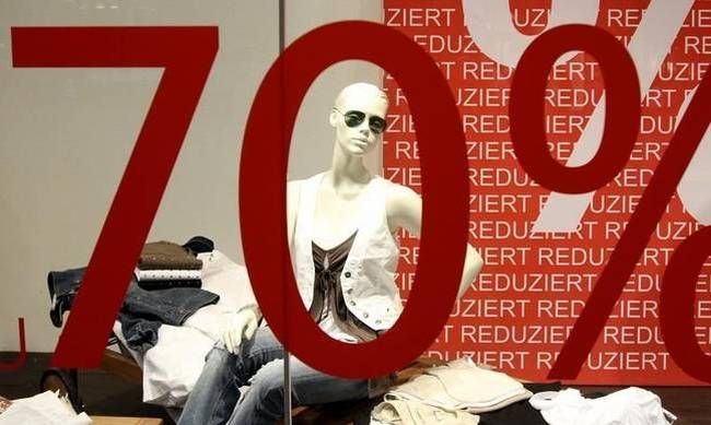 Θερινές εκπτώσεις 2026: Ξεκινούν Δευτέρα 13 Ιουλίου, ποια Κυριακή θα είναι ανοικτά τα καταστήματα