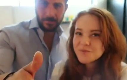 Γιώργος Αγγελόπουλος: Πόζαρε για μία selfie με θαυμάστριά του που τελικά ήταν βίντεο… Δείτε πως αντέδρασε ο Ντάνος!
