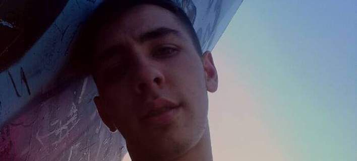 Αυτός είναι ο στρατιώτης που παρασύρθηκε από τρένο στην Οινόη -Συγκλονίζει ο πατέρας του