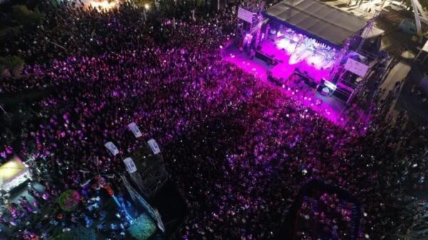 7.000 κόσμου αποθέωσαν τον Σταμάτη Γονίδη στη ΔΕΘ
