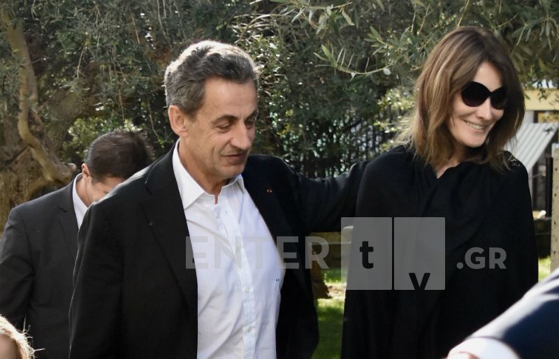 Nicolas Sarkozy – Carla Bruni: Στο Μουσείο της Ακρόπολης με την όμορφη κορούλα τους (Φωτογραφίες)
