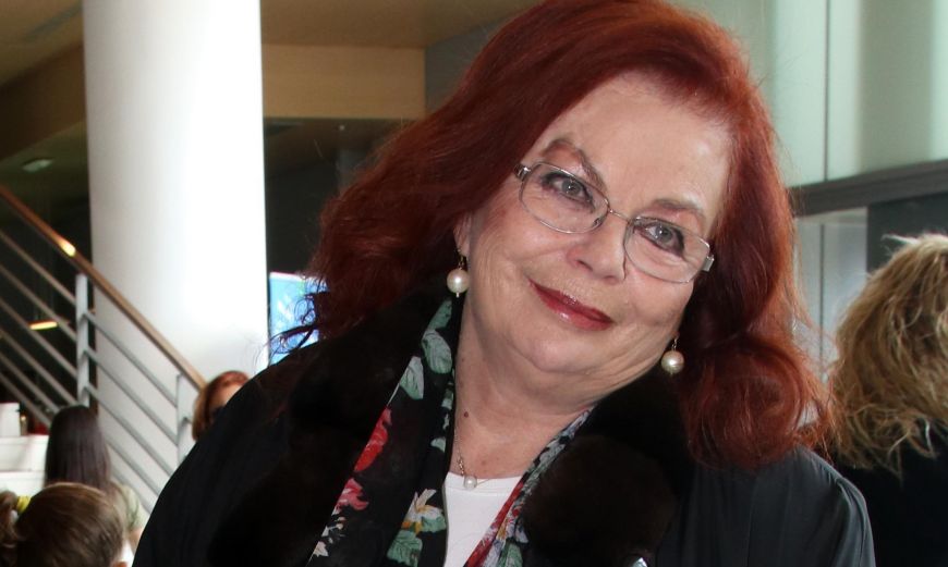 Νόρα Κατσέλη: Δείτε την μαζί με την κούκλα εγγονή της!