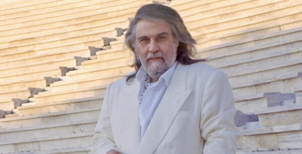 “Ο αθηναϊσμός κατάφερε να εξορίσει τον Βαγγέλη Παπαθανασίου”