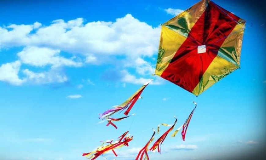 Καιρός: Απόκριες με βοριάδες και τοπικές βροχές – Με αεράκι και συννεφιά η Καθαρά Δευτέρα