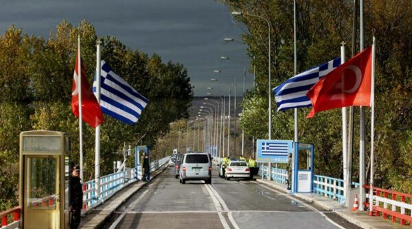 Τούρκοι συνέλαβαν δύο Έλληνες στρατιωτικούς στον Εβρο