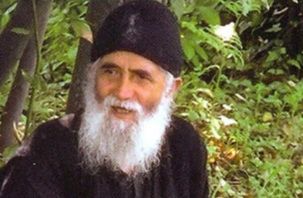 Συγκλονιστική προφητεία του Γέροντα Παϊσίου για το τι θα συμβεί το 2018!