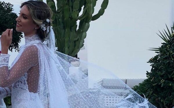Η photo της Αθηνάς Οικονομάκου λίγο πριν παντρευτεί : “Κάπως έτσι ξεκίνησαν όλα…”