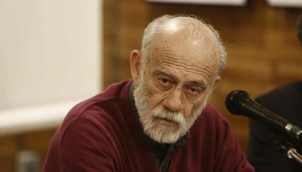 Γιώργος Λιάνης: Η τραυματική εμπειρία που τον έκανε να μην θέλει να μπει σε αεροπλάνο