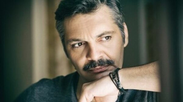 Ο Άλκις Κούρκουλος πέρασε καλά στην εκπομπή μου και μου έστειλε την Κατερίνα Λέχου. Η Λέχου με την σειρά της, μου πρότεινε τον Κλέωνα Γρηγοριάδη