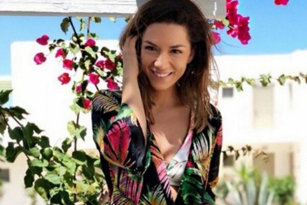 Η Βάσω Λασκαράκη μιλά για το διαζύγιό της από τον Γιάννη Τσιμιτσέλη αλλά και για τον νέο της σύντροφο