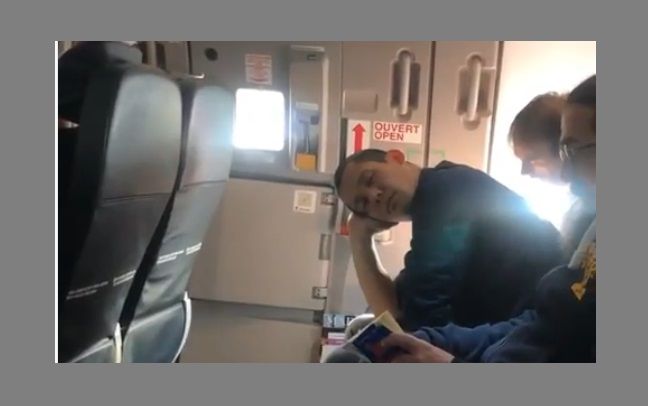 Δείτε το υπέροχο video του Πάνου Ιωαννίδη από το ταξίδι στη Γαλλία με όσα έγιναν στο αεροπλάνο και στα παρασκήνια!
