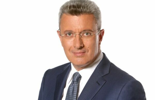Νέα εκπομπή για τον Νίκο Χατζηικολάου