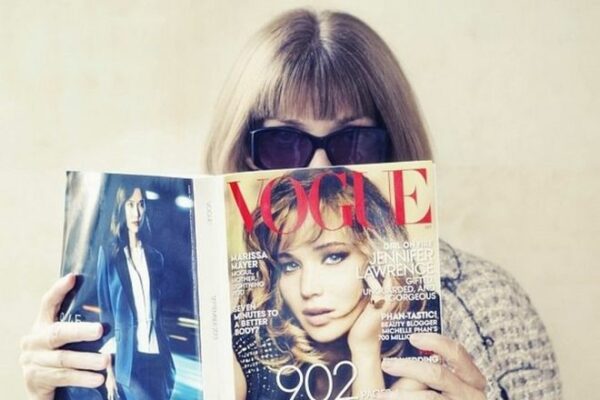 Anna Wintour : Η ιστορία πίσω από την γυναίκα με την μεγαλύτερη επιρροή στο κόσμο της μόδας