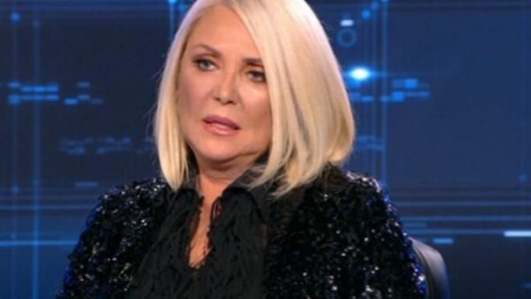 Η Ρούλα δεν έχει το δικαίωμα να μιλάει για τον Λιάγκα!