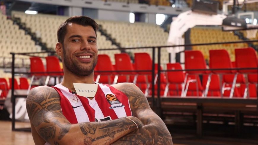 Πρίντεζης και Σπανούλης παίζουν «Μάντεψε ποιος»!