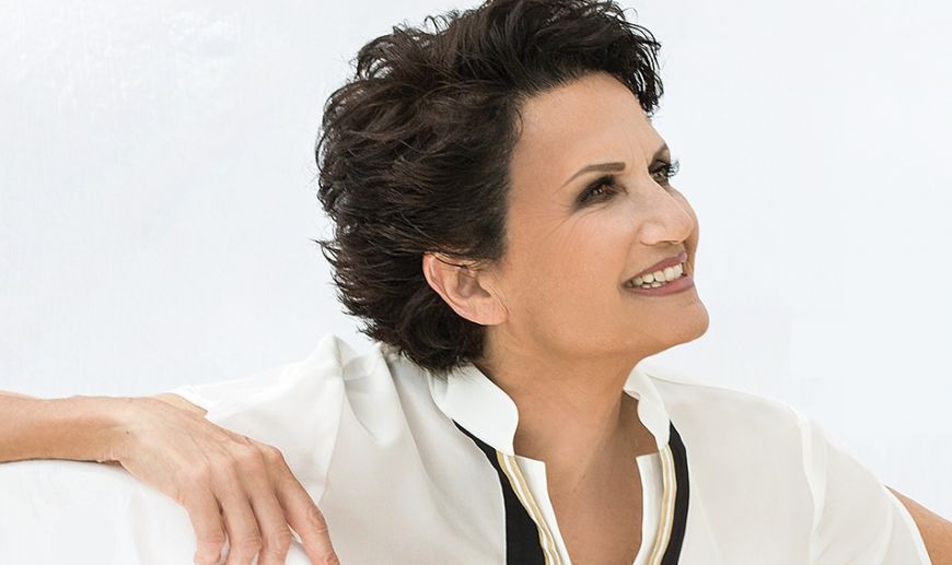 To τρυφερό μήνυμα της Άλκηστις Πρωτοψάλτη: Ένα ευχαριστώ από τα βάθη της ψυχής μου στα παιδιά μας που «φυλάσσουν Θερμοπύλες»