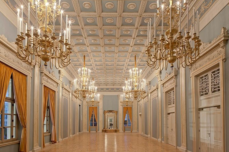 Προληπτική απολύμανση στο Δημοτικό θέατρο Πειραιά